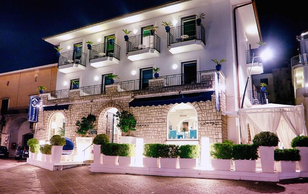 Le Ancore Hotel Vico Equense Bagian luar foto