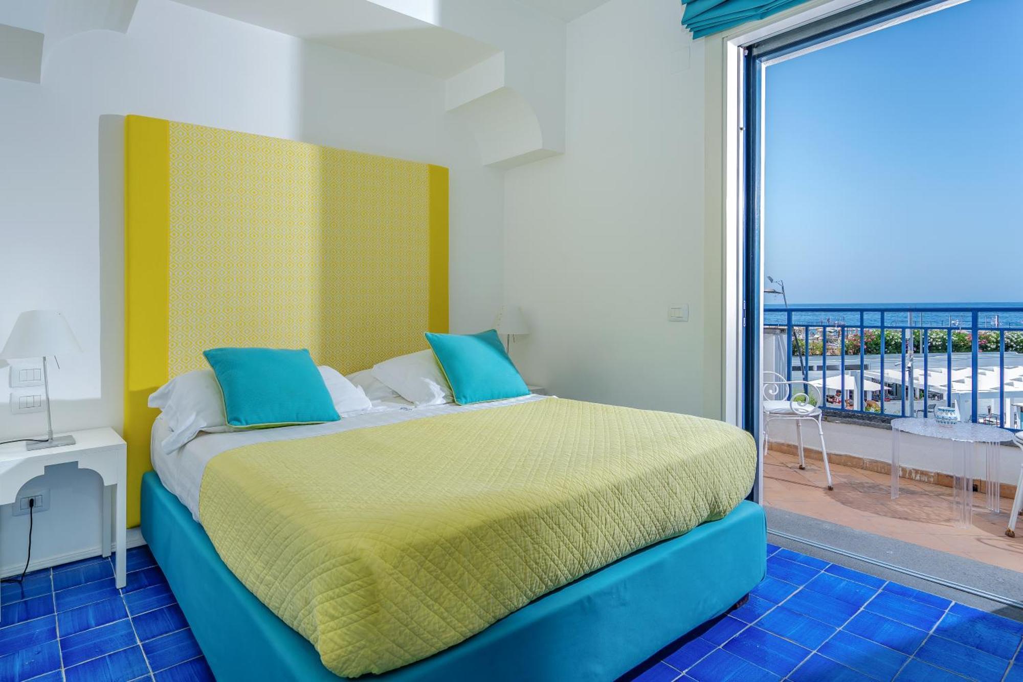 Le Ancore Hotel Vico Equense Bagian luar foto